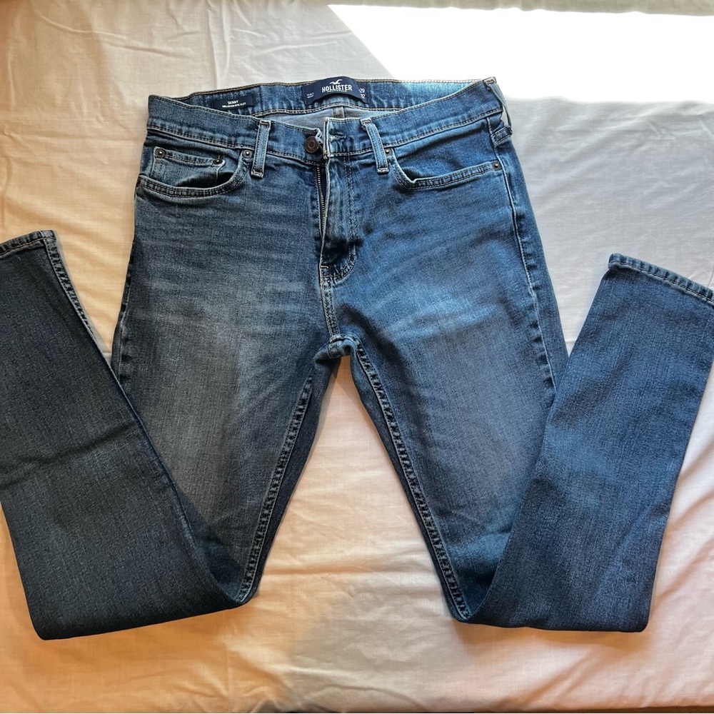 Hollister Men's Dark Blue Skinny Jeans